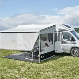 Zertifiziert Frontnetz-SHADE 400 – Optimaler Sonnenschutz für Wohnmobil-Markisen