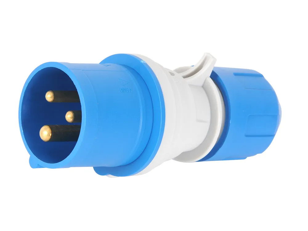 Finale Aktion Schwabe CEE Stecker mit Powerlight