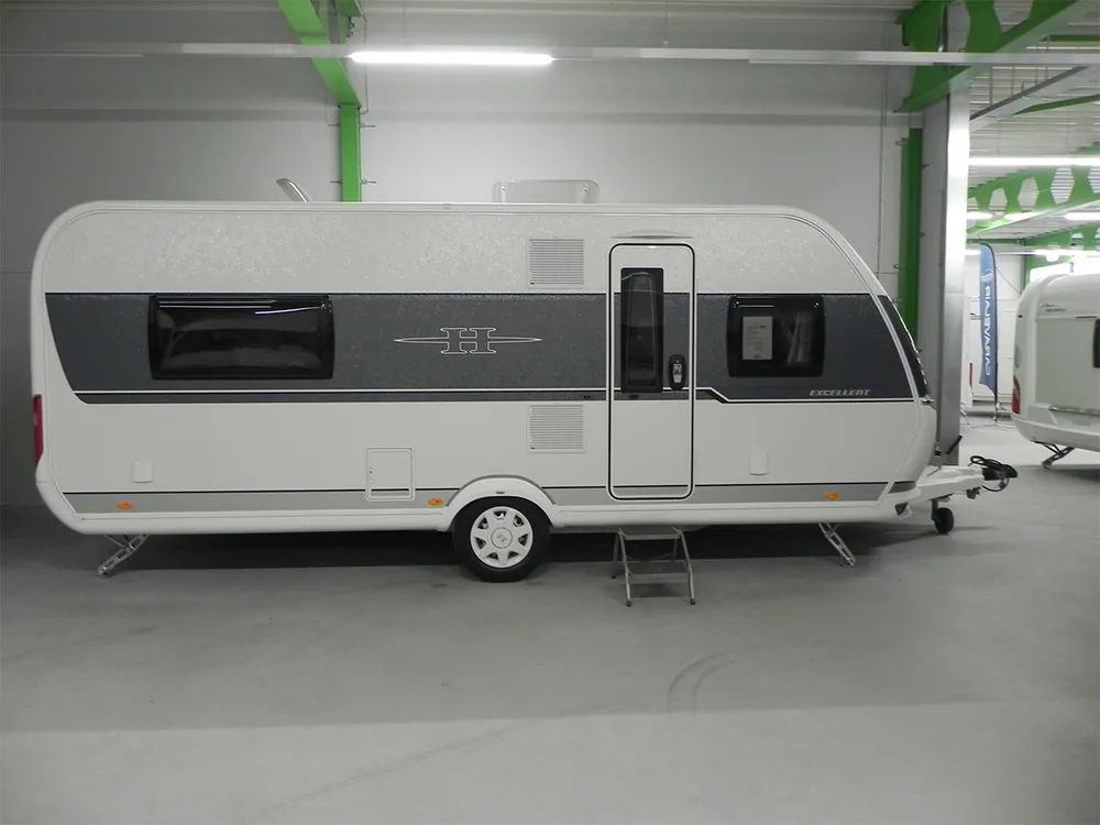 Zertifiziert Hobby Excellent 560 LU Wohnwagen