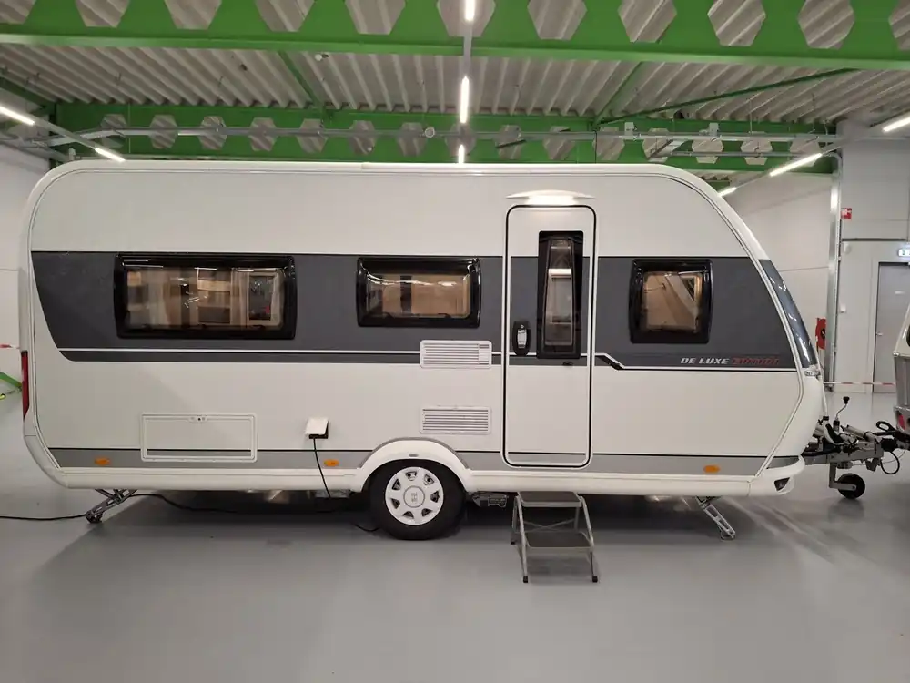 Hobby De Luxe Edition 460 LU 2018 Wohnwagen Preiswert