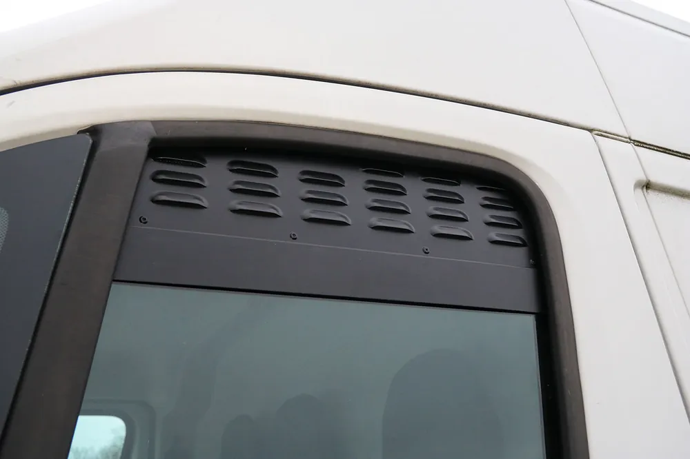 Nakatanenga Lüftungsbleche vorne - Peugeot Boxer / Fiat Ducato / Citroën Jumper, ab Baujahr 2006 / Opel Movano, ab Baujahr 2021 / RAM ProMaster, ab Baujahr 2013 Billig