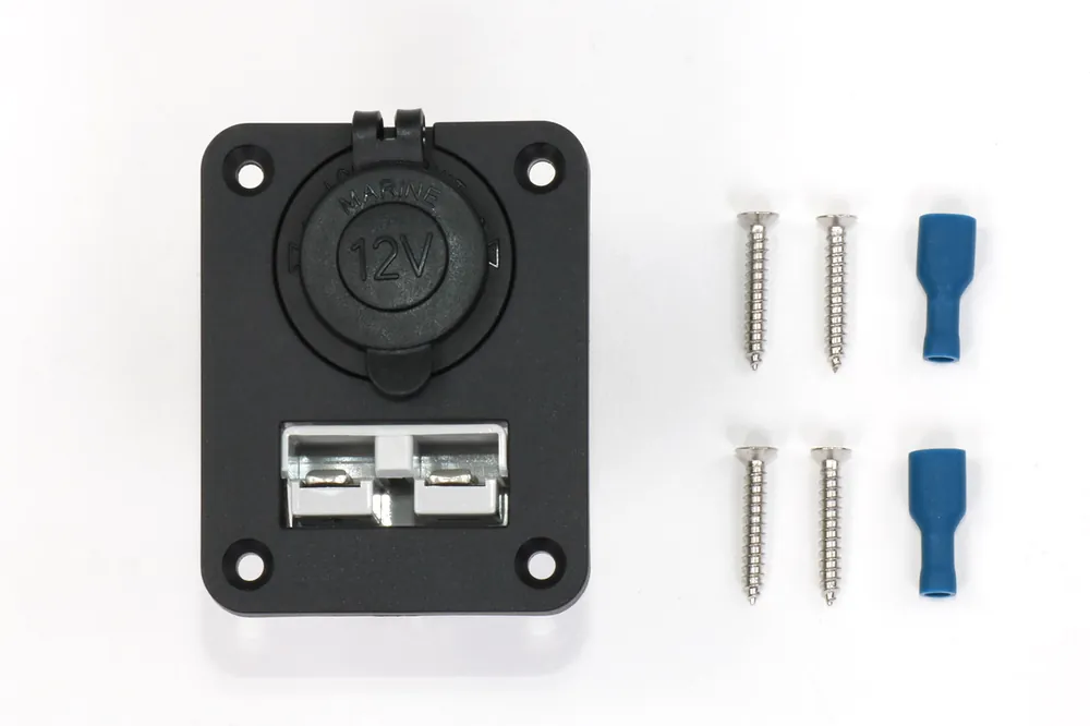 Wochenendangebot Montagepanel mit 12V Steckdose und Schnellverbinder (Anderson Style)