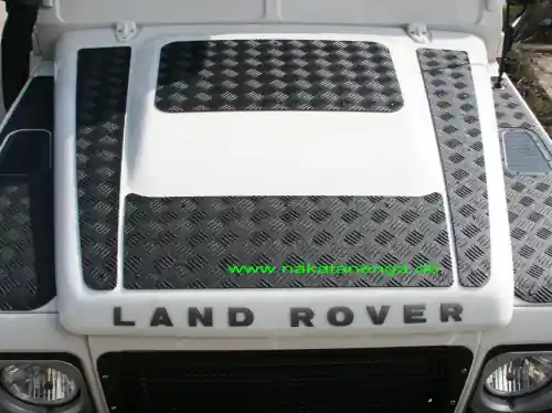 Riffelblech für Motorhaube für Defender Td4, 4-teilig Zertifiziert