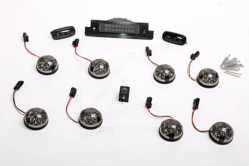 Preiswert LED Signalleuchten Set in Smoke / Rauchgrau für Defender