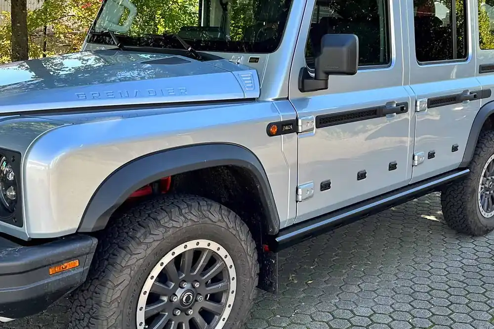 Schnäppchen ABNTR4X4 Rockslider INEOS Grenadier, Edelstahl schwarz, Paar