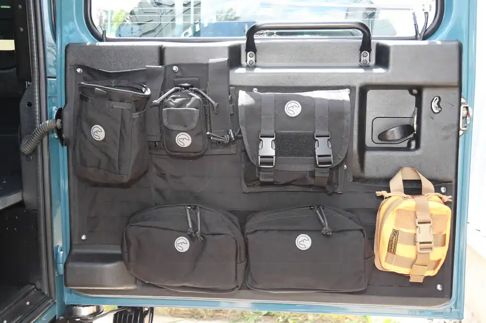 Billig Tailgate Organizer mit 5 MOLLE Taschen, für alle Land Rover Defender mit Hecktür