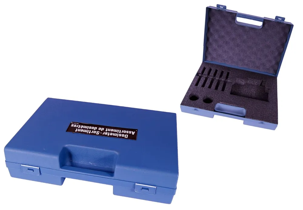 Schweizer Transportkoffer Kunststoff blau neuwertig 35 x 27 x 8,5 Jetzt Bestellen