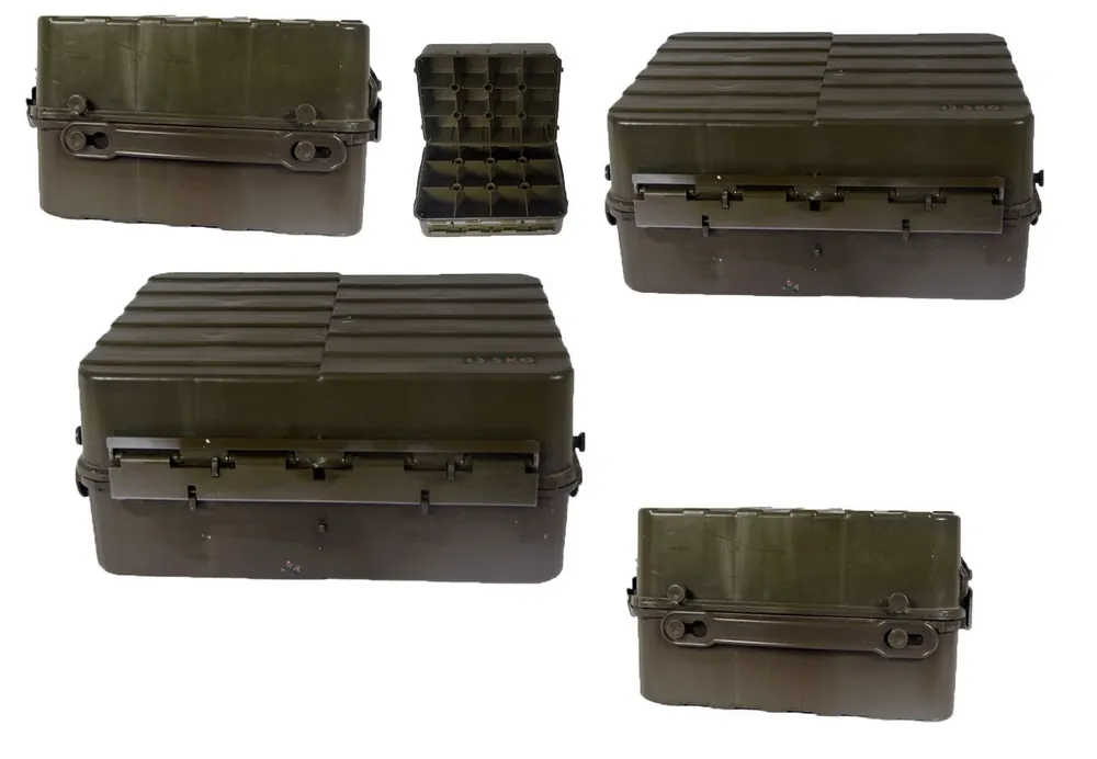 Schwedische Transportkiste Kunststoff oliv gebraucht 42,5 x 31,5 x 19,5 Jetzt Kaufen