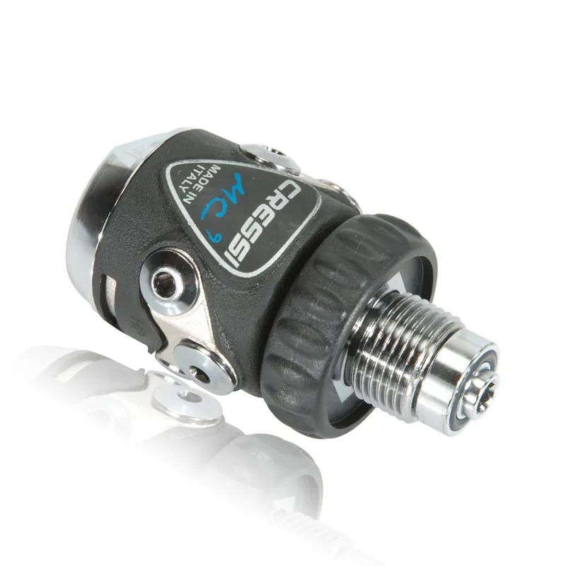 1. Stufe MC9 SC von Cressi, DIN 200/300 bar, kaltwassertauglich Top-Seller